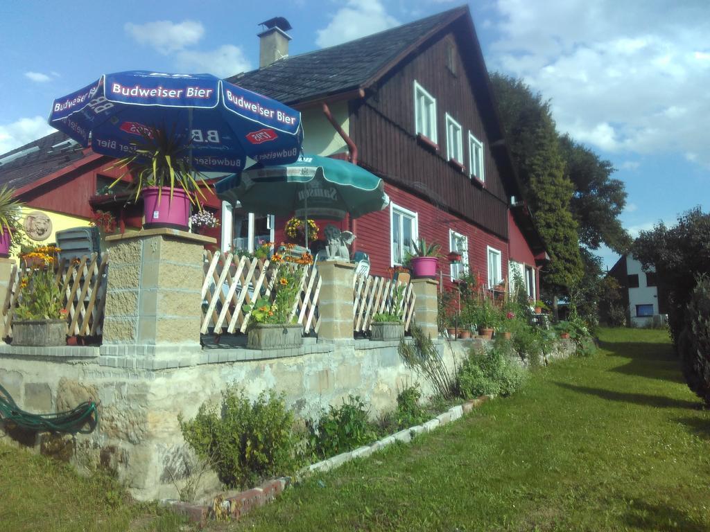 Hotel U Tri Kocek Jablonné v Podještědí Esterno foto